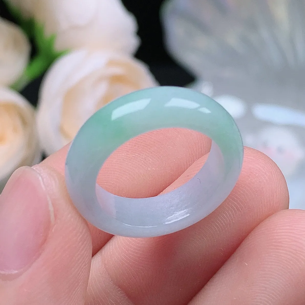 缅甸翡翠老坑种水润飘绿戒指玉指环  水润通透 尺寸：16.2-5.8-3.2mm 11-12号圈口2