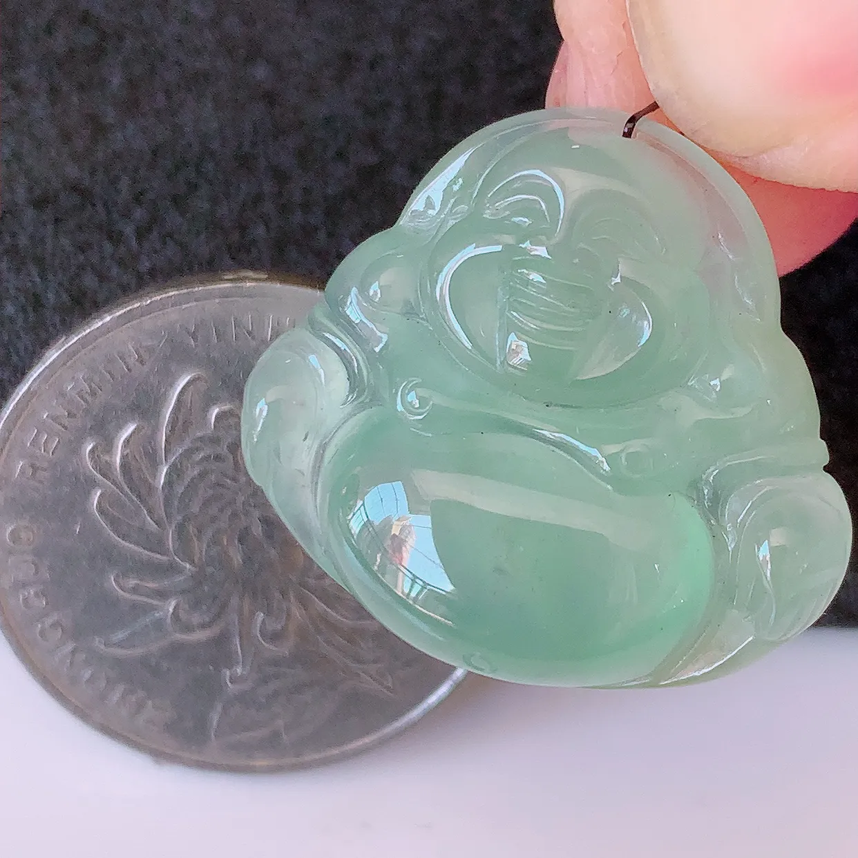 自然光实拍，冰种佛公吊坠，翡翠保平安佛公吊坠，玉质莹润，佩戴佳品，#46.7