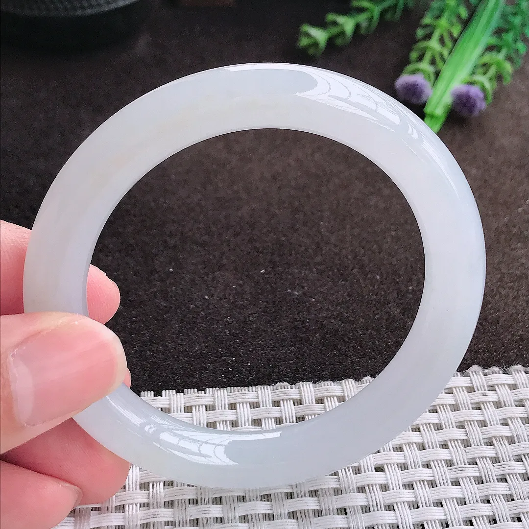 自然光54.5/9.5老坑冰胶水灵白月光圆条手镯翡翠玉镯美人镯