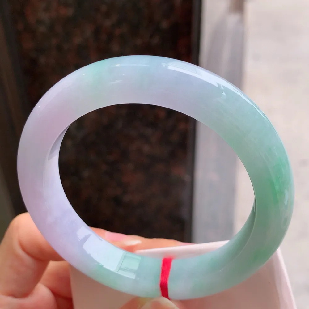 正圈满色冰春彩 无瑕 尺寸:59.5/12.5/10 色好