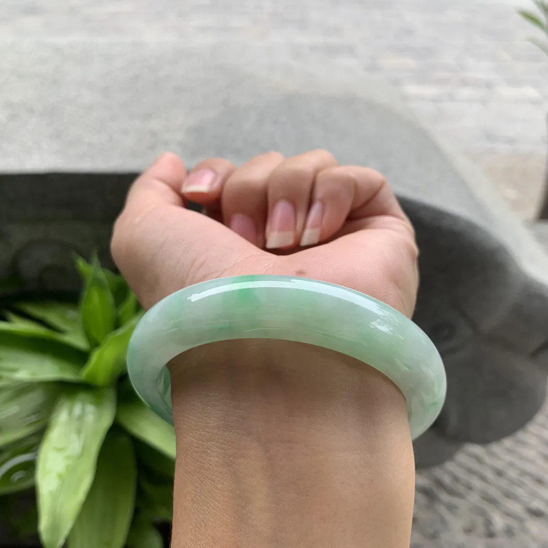 大圈口58.2-12.8-8.9 【飘绿正圈手镯】正圈58 59可戴