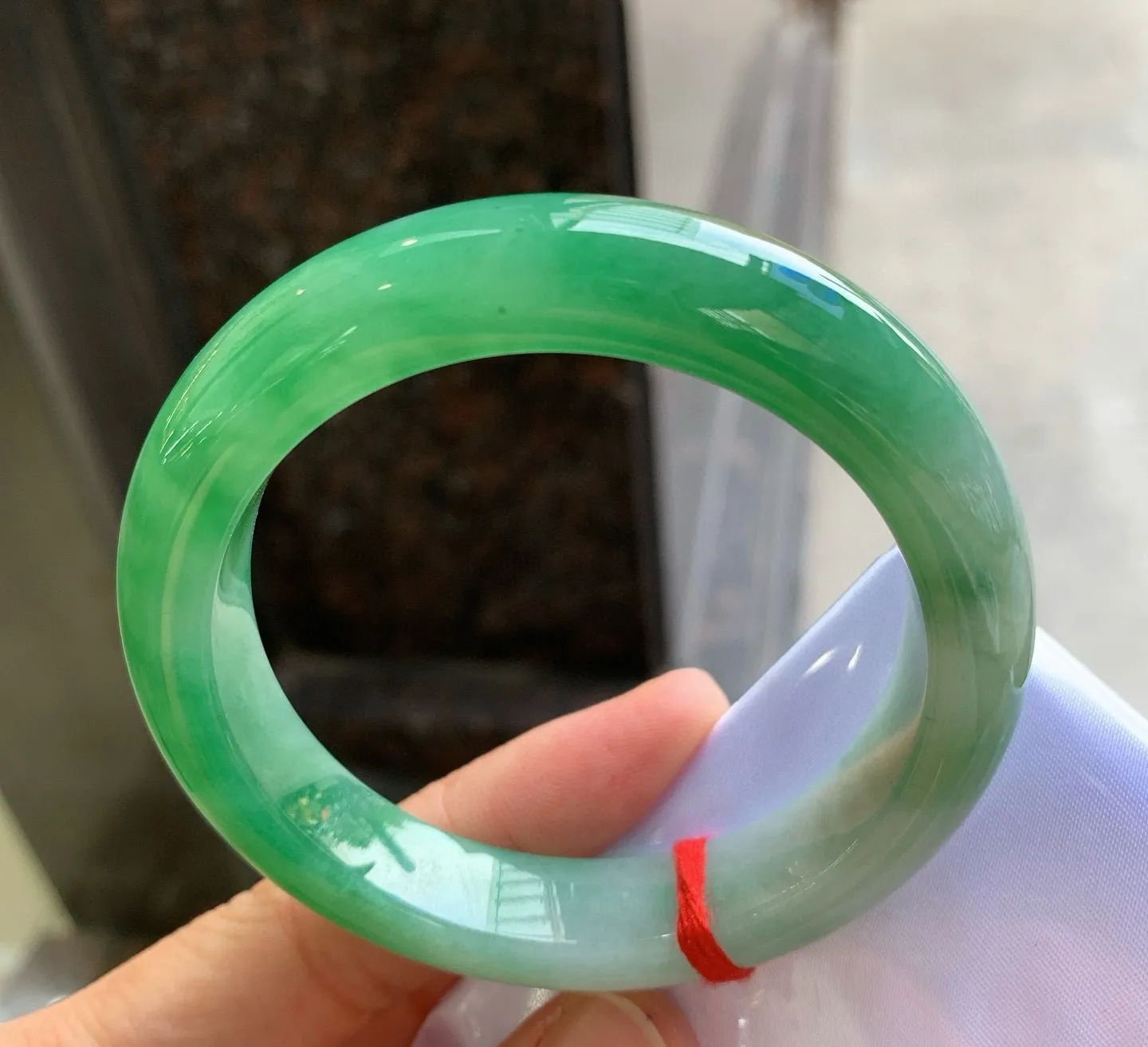 正圈一大圈芙蓉绿 无瑕 尺寸:56.3/12.2/9.3 色好