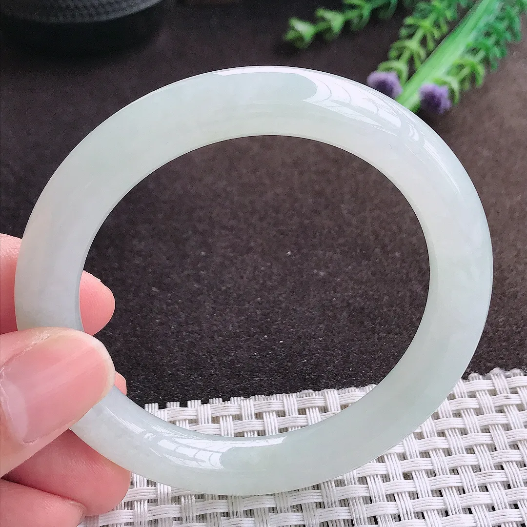 天然a货翡翠56/9.5/9.7老坑秀气冰胶圆条手镯翡翠玉镯美人镯