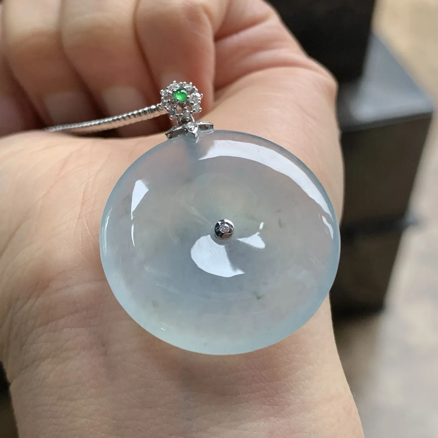 金镶嵌冰种平安扣^_^冰透水润