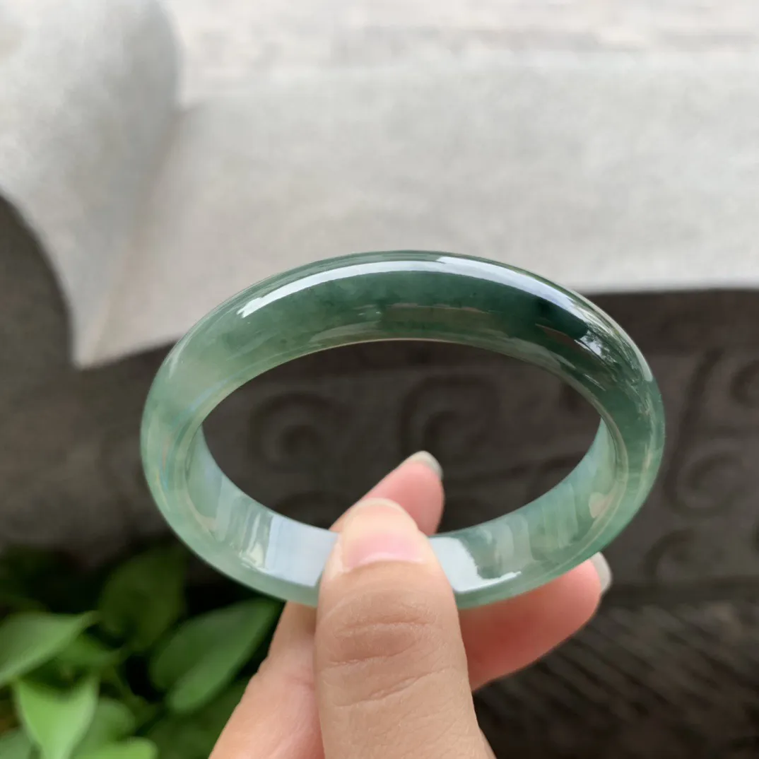 小圈口53.3-46-12.4-6.6 【油绿贵妃手镯】贵妃53 54可戴