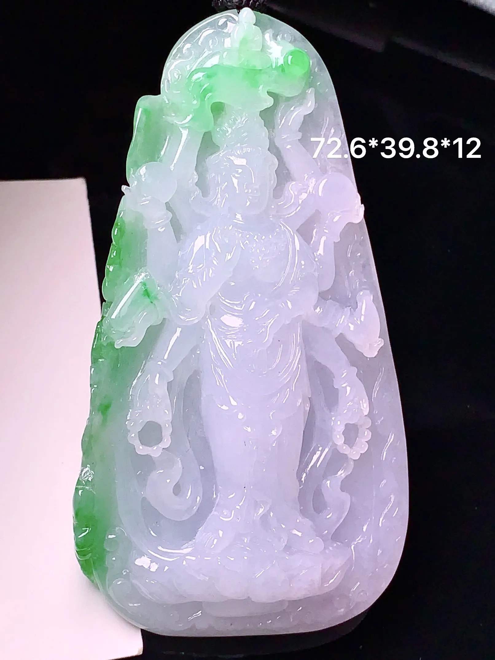 18k金钻镶嵌飘绿千手观音吊坠 玉质细腻 色泽清新艳丽 整体尺寸72.6*39.8*12