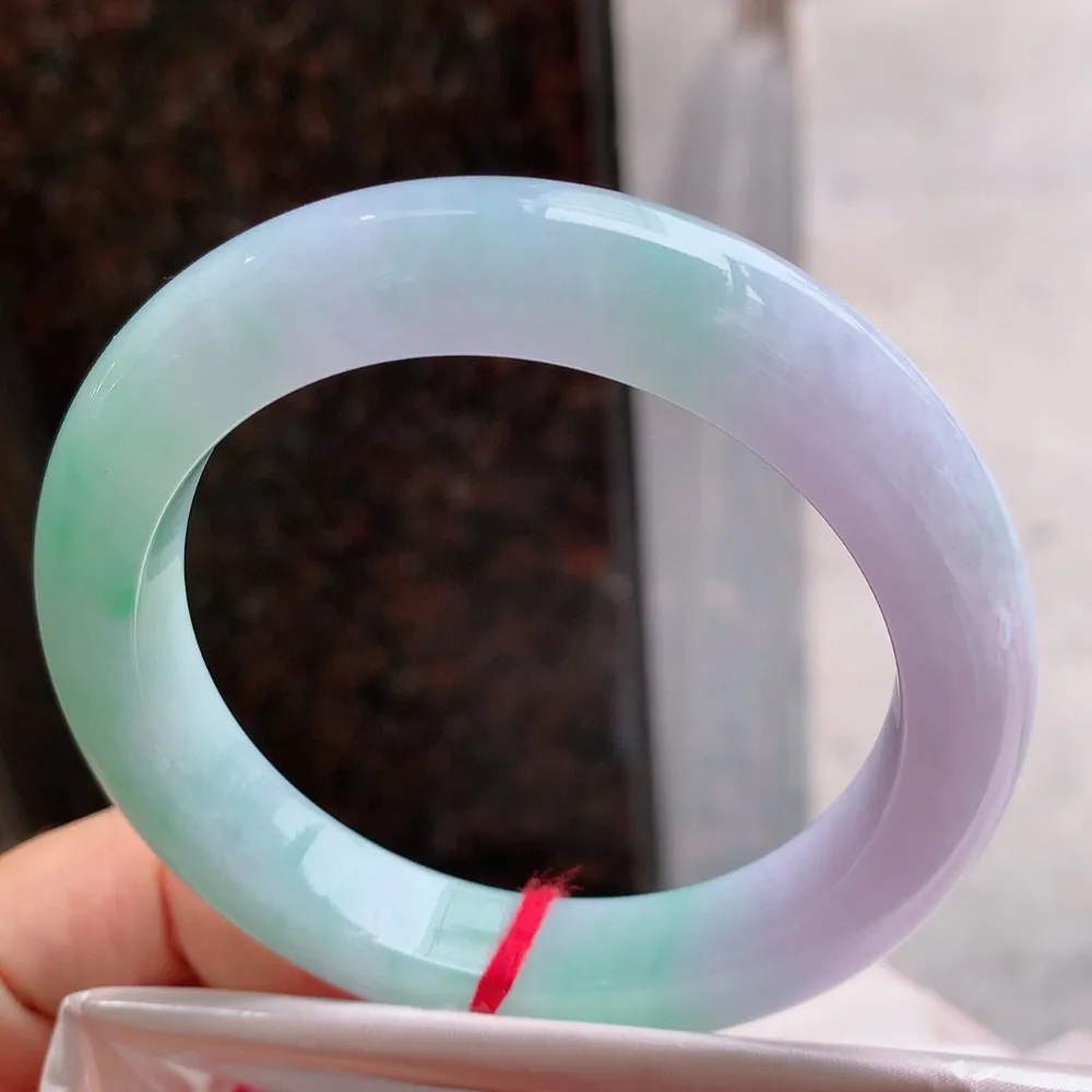 正圈满色冰春彩 无瑕 尺寸:59.5/12.5/10 色好