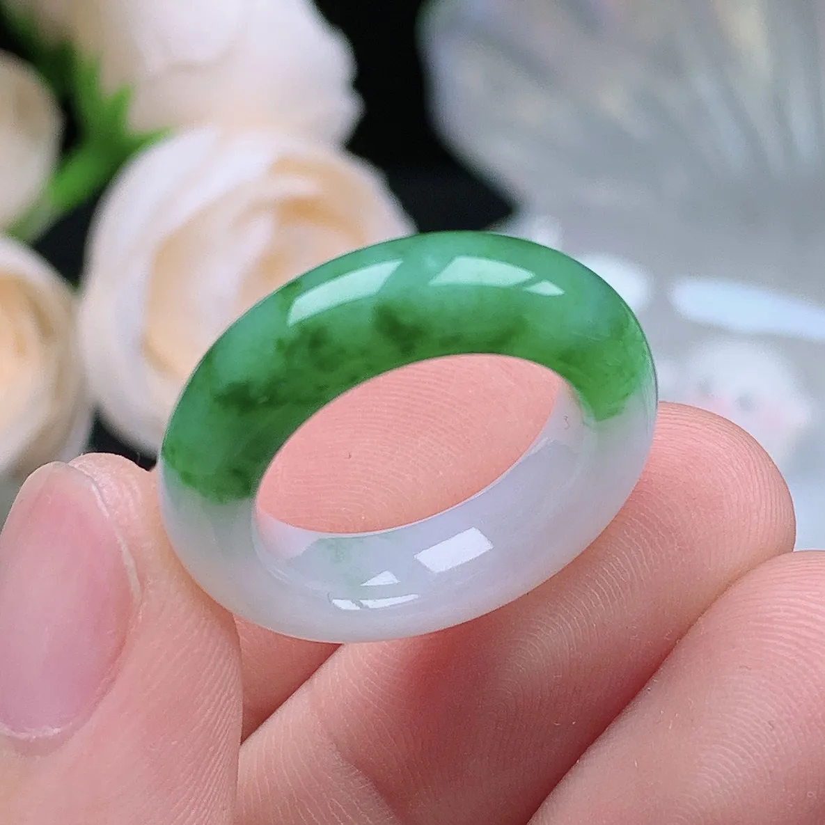 缅甸翡翠老坑种水润半山水飘阳绿戒指玉指环  水润通透 尺寸：16-5.9-4.6mm 11号圈口2S