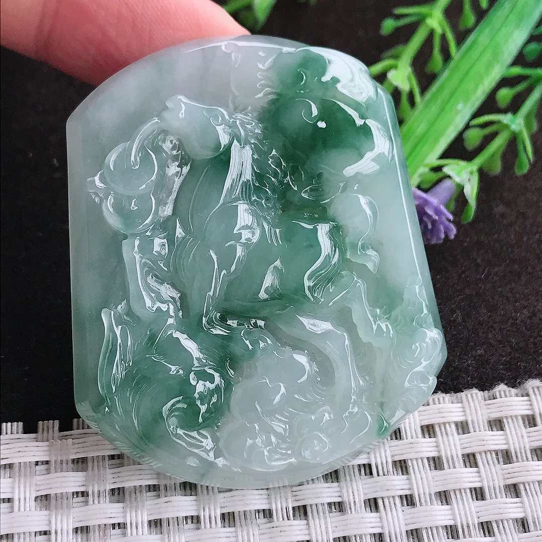 天然a货翡翠52.8/43.9/6.6老坑冰润起胶飘花马牌吊坠翡翠玉坠挂件百搭