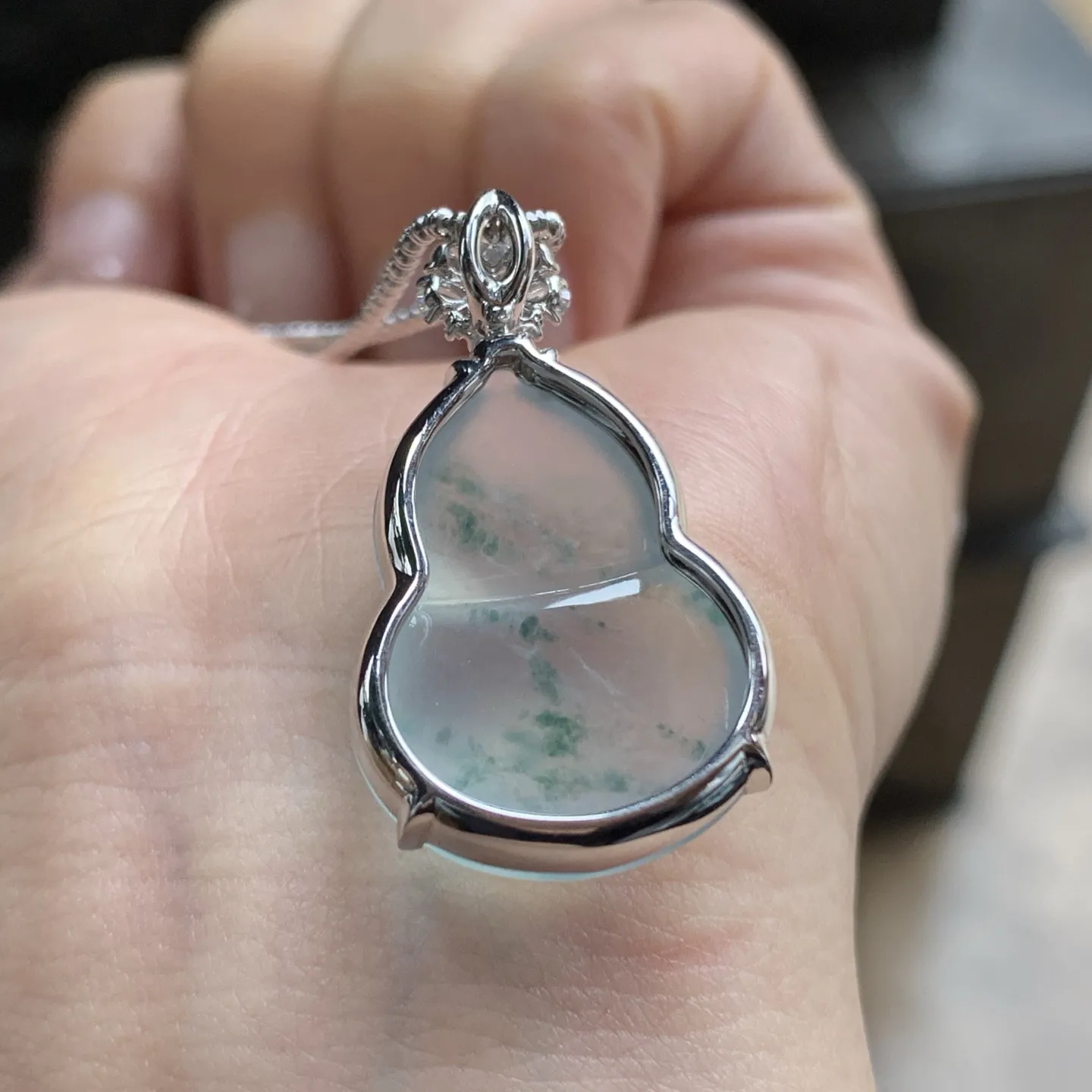 金钻镶嵌高冰飘花葫芦^_^冰透