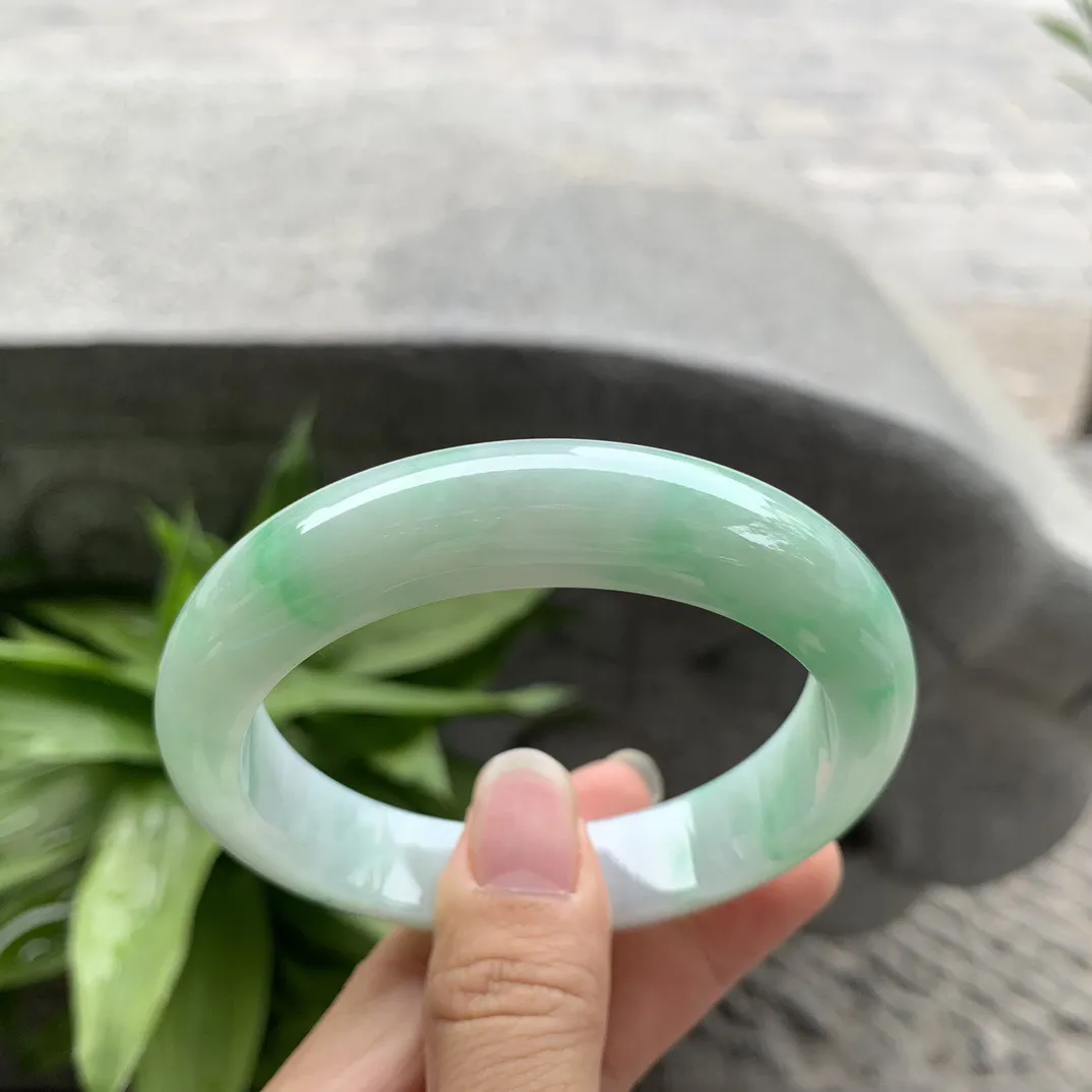 大圈口58.2-12.8-8.9 【飘绿正圈手镯】正圈58 59可戴