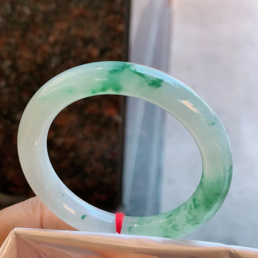 圆条冰飘花 无瑕 尺寸:54.1/10.2 花美