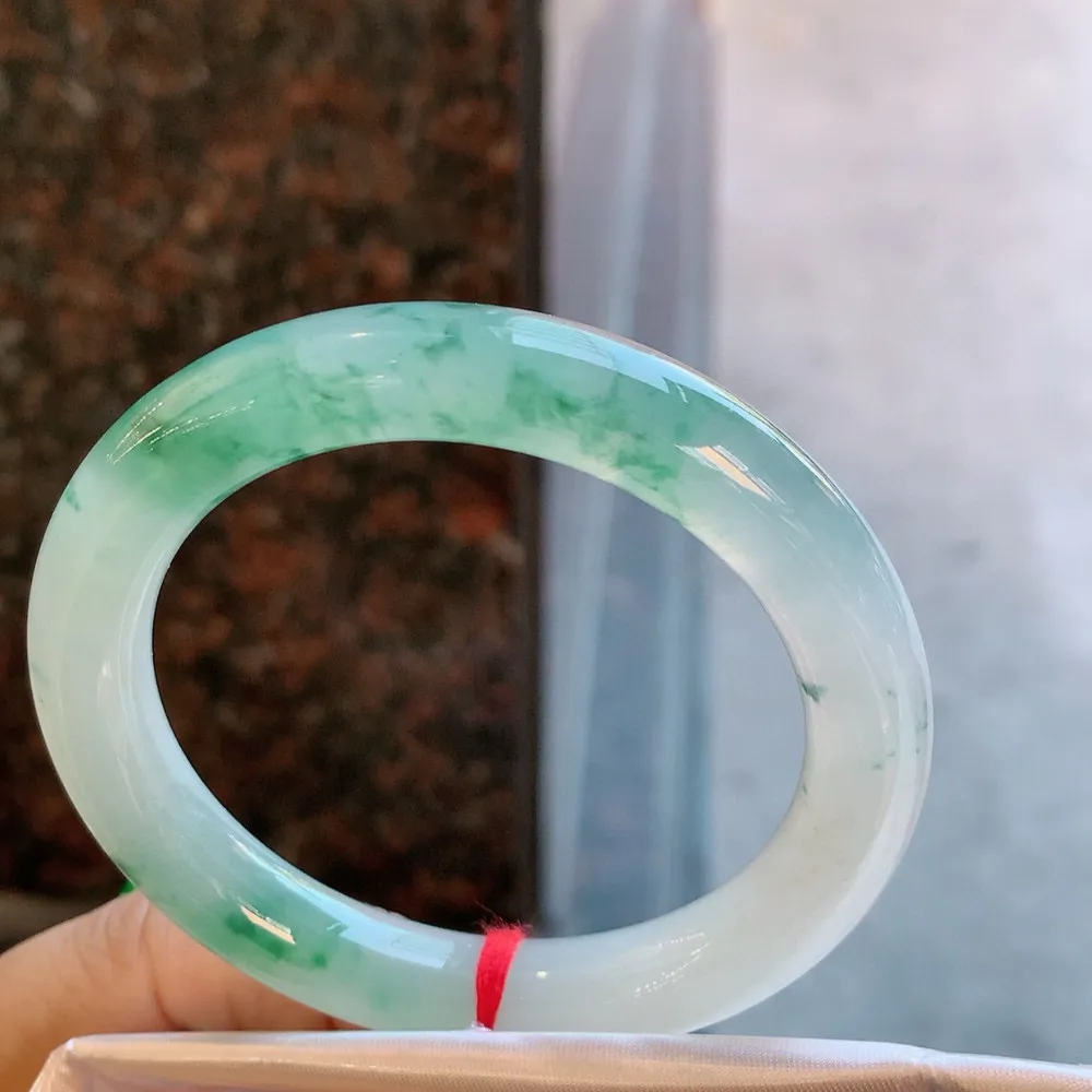 圆条冰飘花 无瑕 尺寸:54.1/10.2 花美