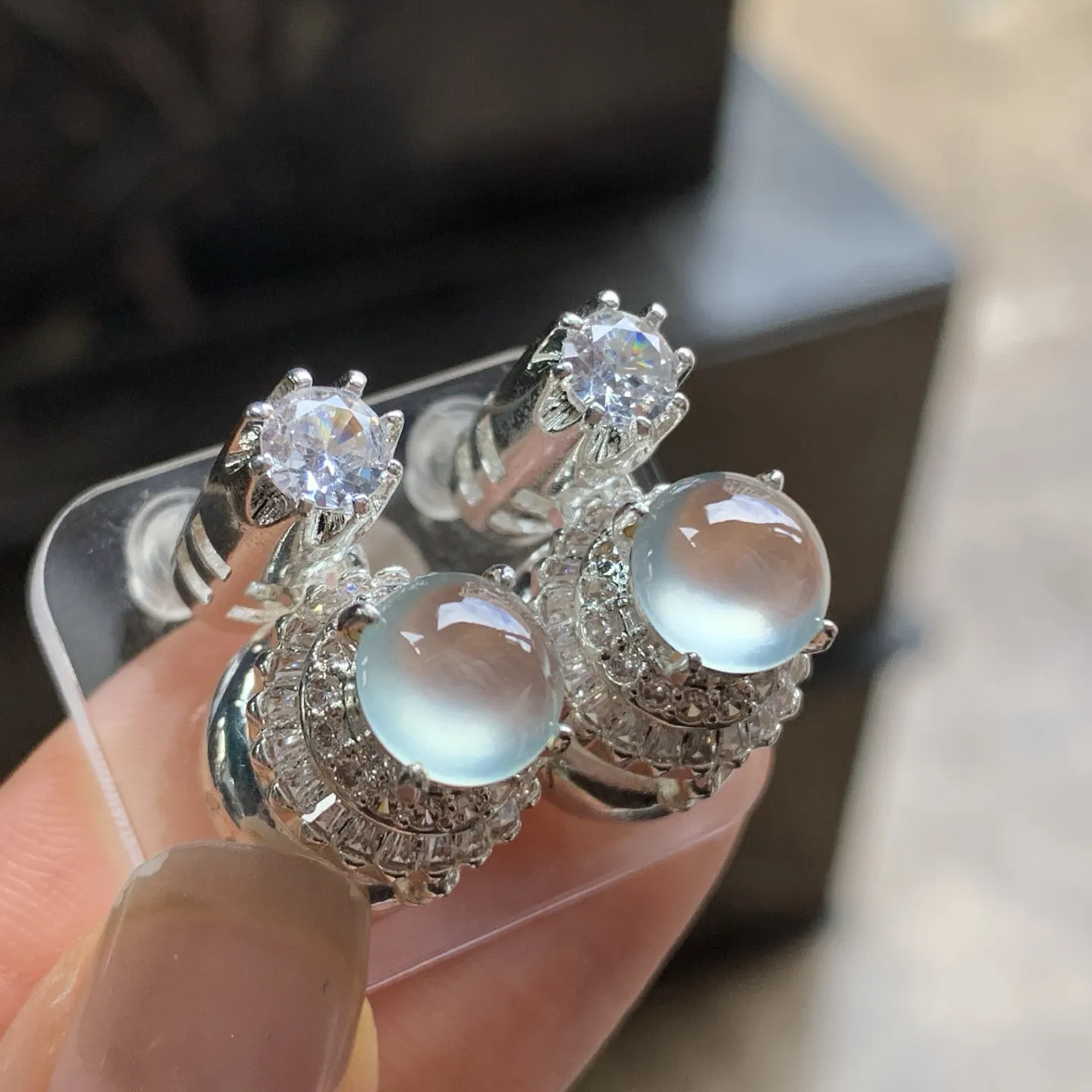 冰种戒面一对^_^荧光透亮