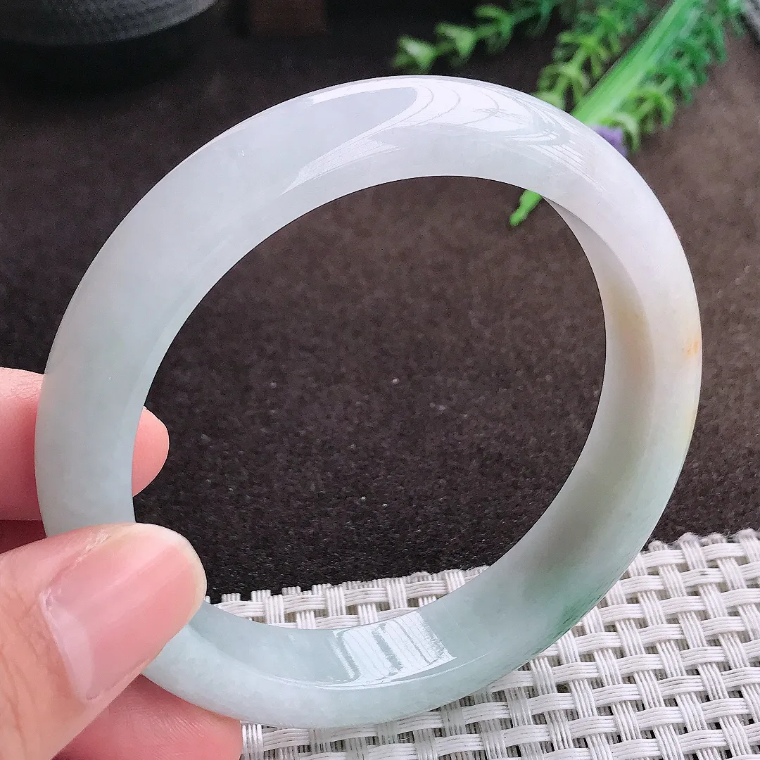 天然a货翡翠61/12.9/8.6老坑精美温润飘花大圈口手镯宽边翡翠玉镯美人镯