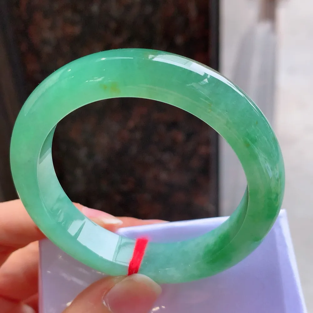 正圈满色冰绿 无瑕 尺寸:53.1/12/9 种色兼备🥰🥰