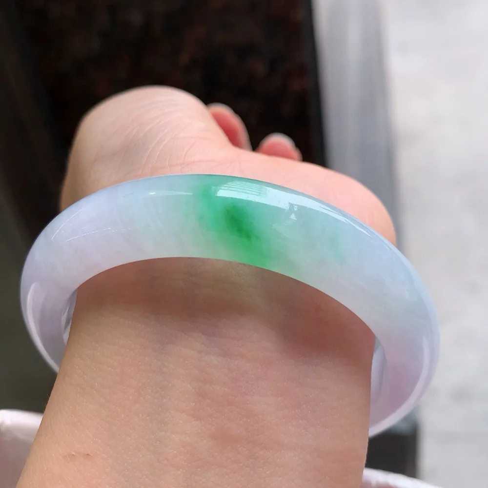 正圈冰糯春彩 一丝棉线 尺寸:57.3/13.1/8.3 色好