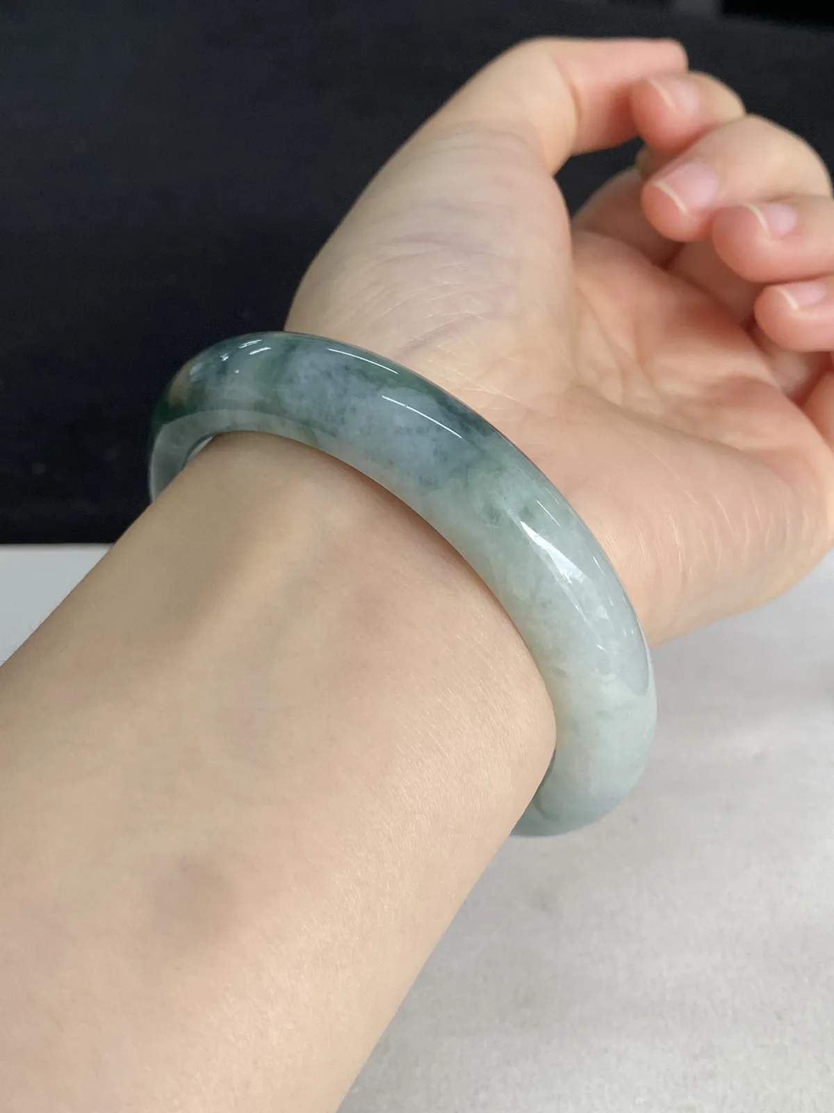 正圈56.7圈口，翡翠手镯