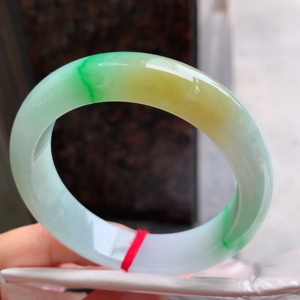 正圈冰黄加绿 无瑕 尺寸:56.1/14.4/8.7 超值🥰🥰