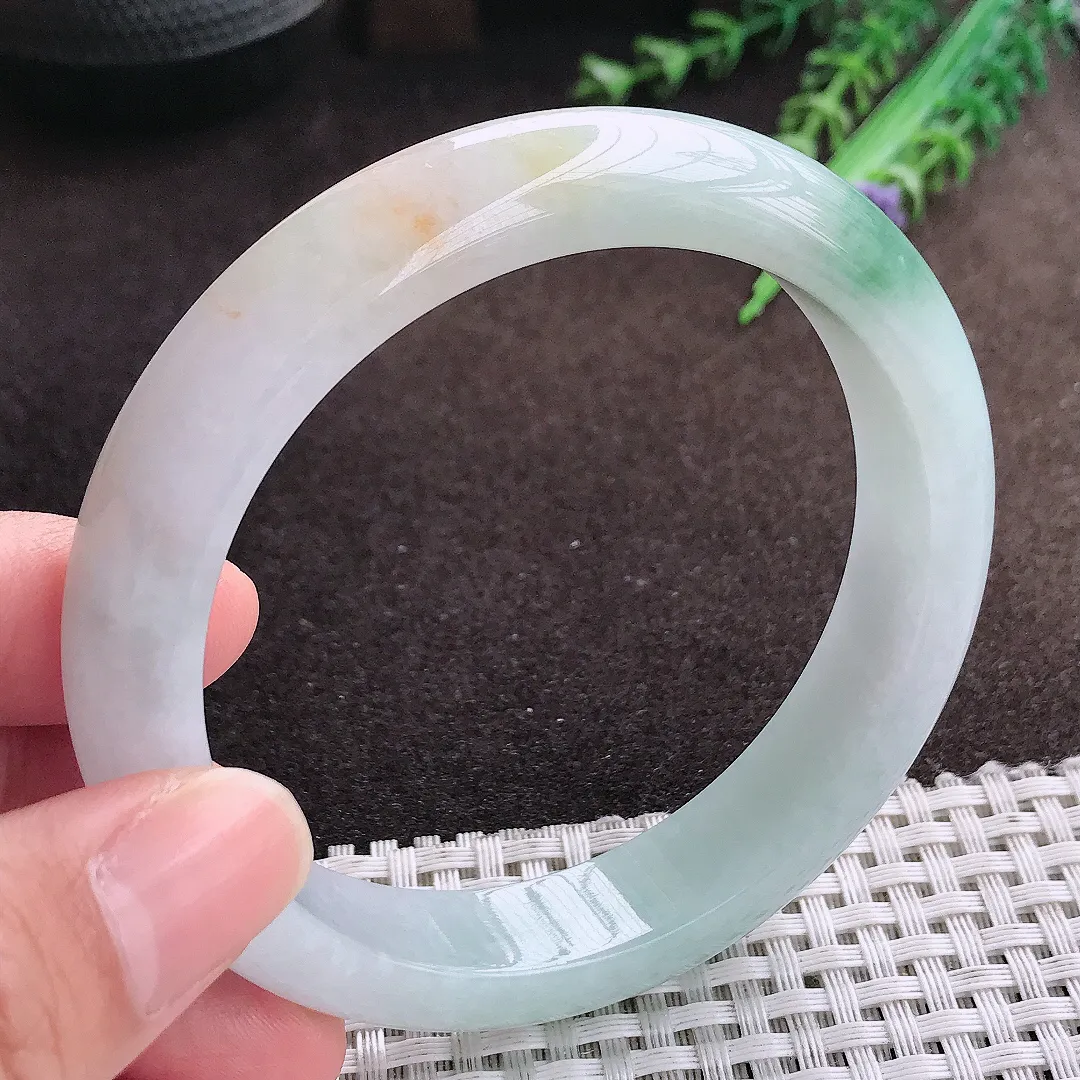 天然a货翡翠61/12.9/8.6老坑精美温润飘花大圈口手镯宽边翡翠玉镯美人镯