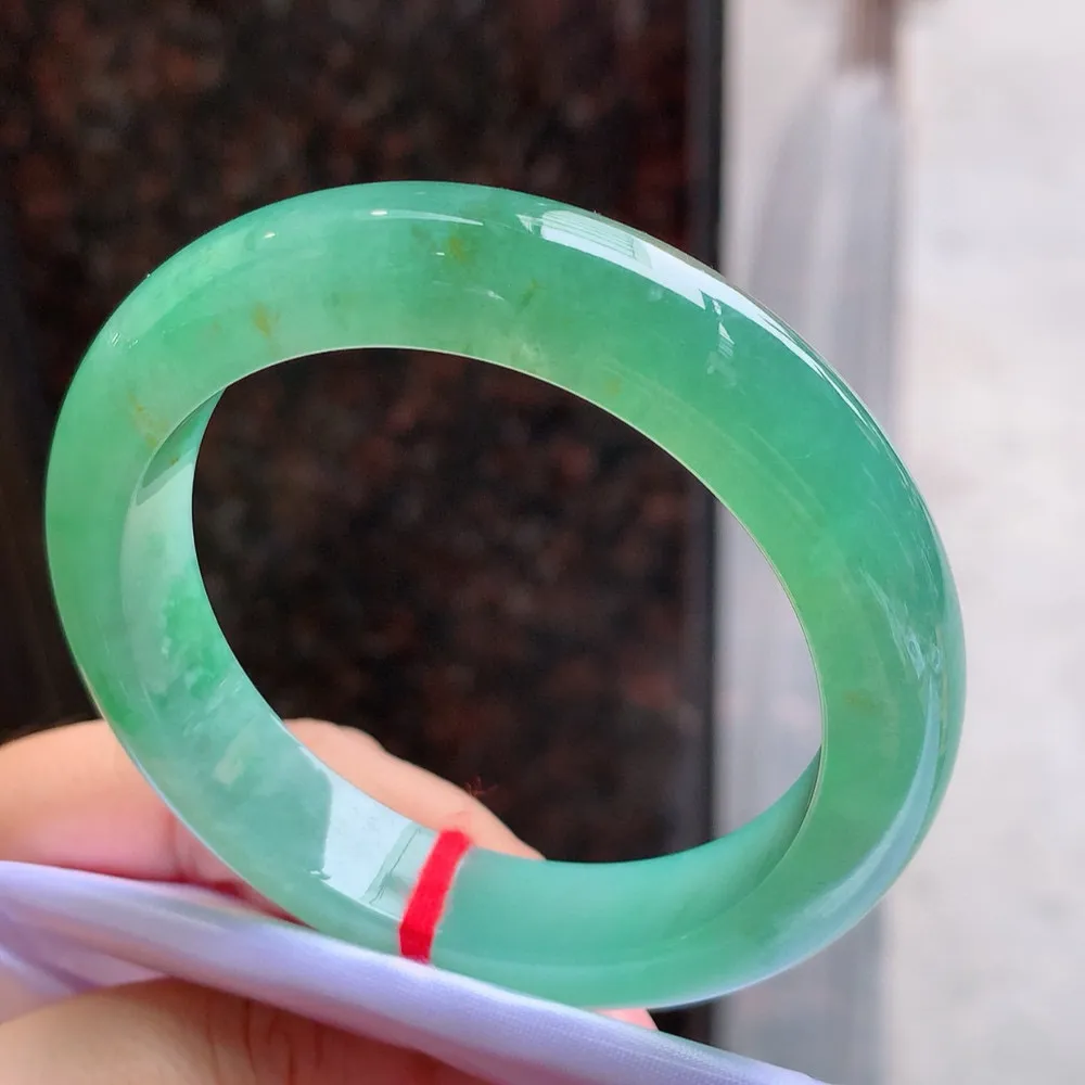 正圈满色冰绿 无瑕 尺寸:53.1/12/9 种色兼备🥰🥰