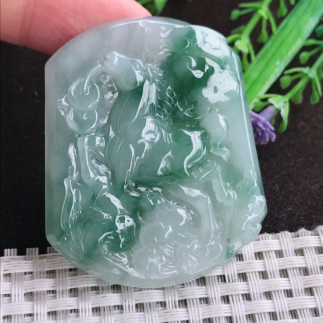 天然a货翡翠52.8/43.9/6.6老坑冰润起胶飘花马牌吊坠翡翠玉坠挂件百搭