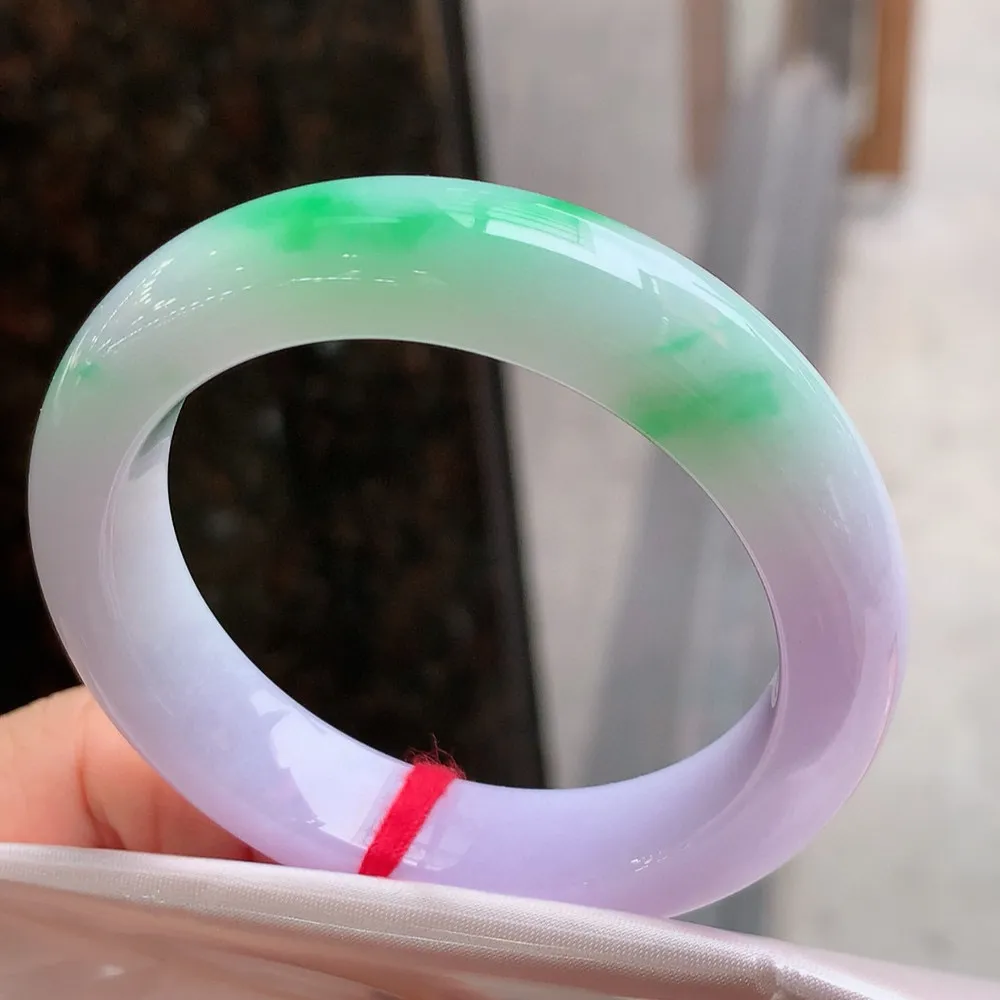 正圈一大圈春彩 无瑕 尺寸:51.6/12.8/8.8 色好🥰🥰