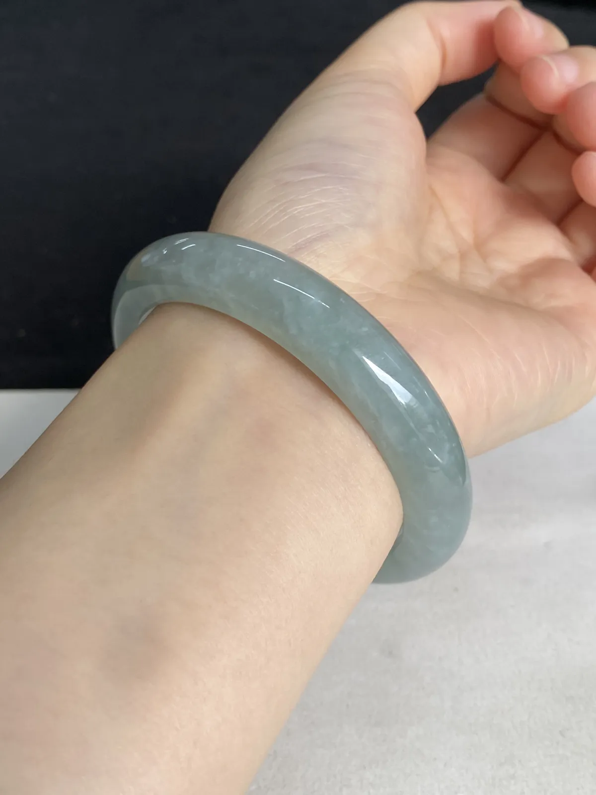 正圈57圈口，翡翠手镯