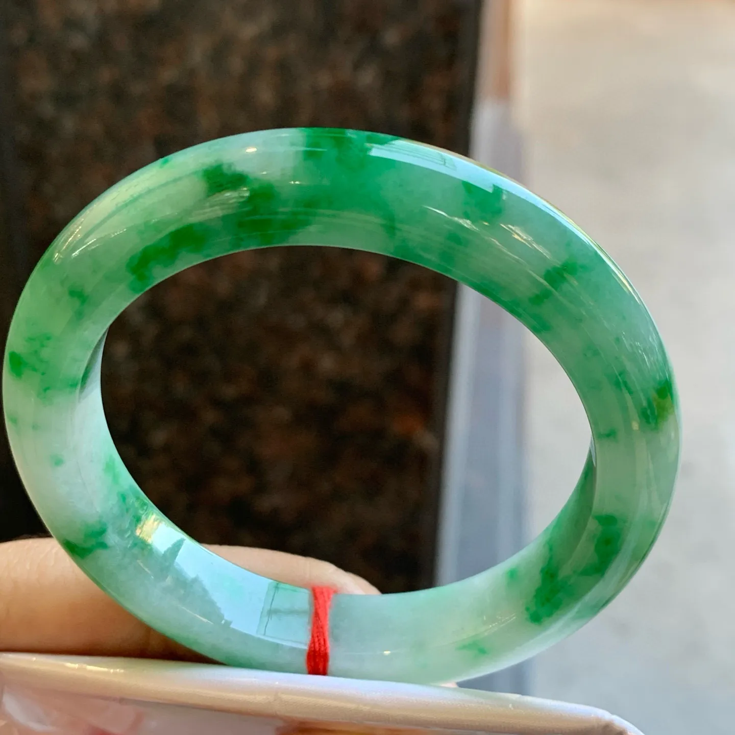 正圈满圈辣绿 无瑕 尺寸:56.5/11.2/9.2 色好🥰🥰