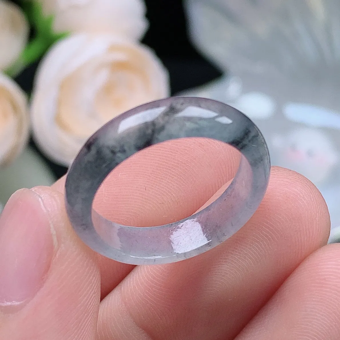 缅甸翡翠老坑冰种水润起胶冰乌鸡戒指玉指环  水润通透 尺寸：18.3-5.4-2.8mm 18号圈口