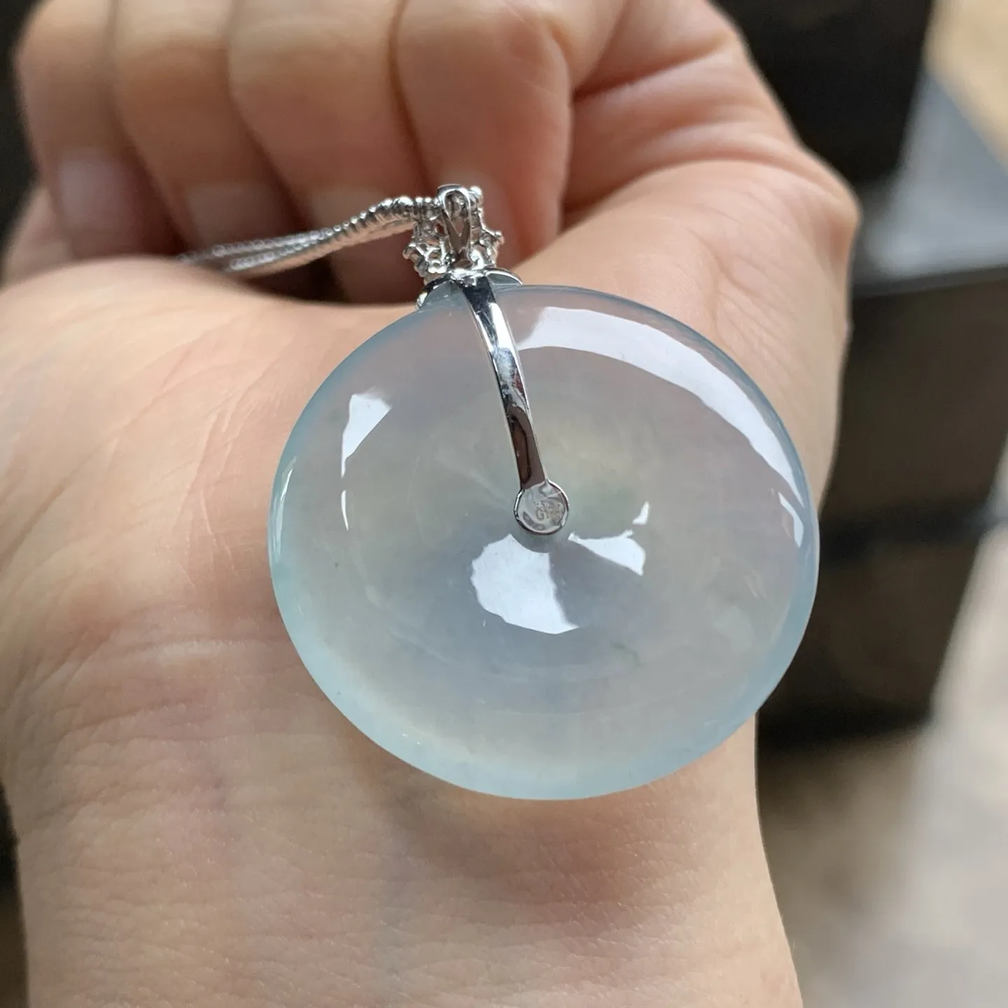 金镶嵌冰种平安扣^_^冰透水润