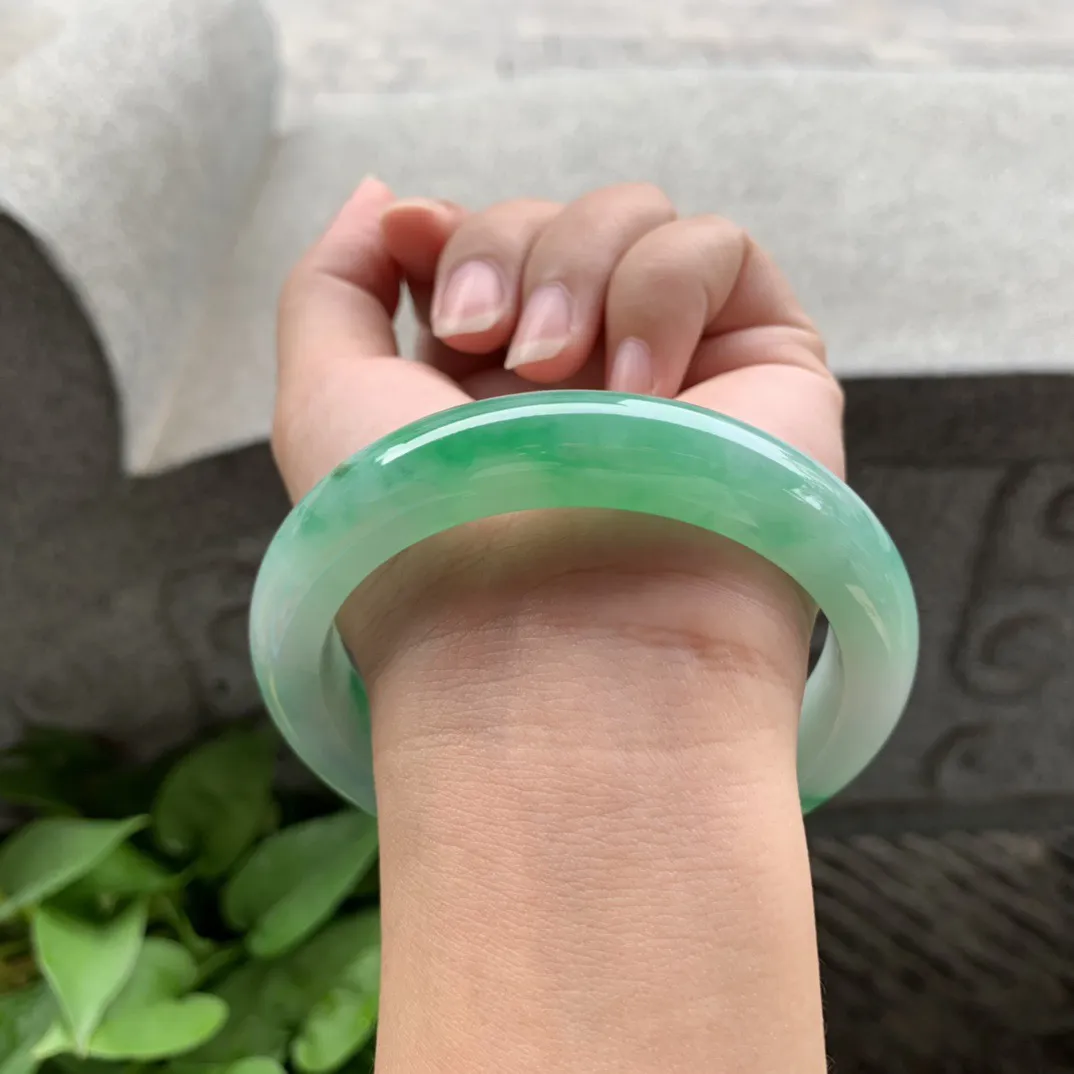 大圈口62-12.6-9.6 【冰阳绿正圈手镯】正圈62 63可戴