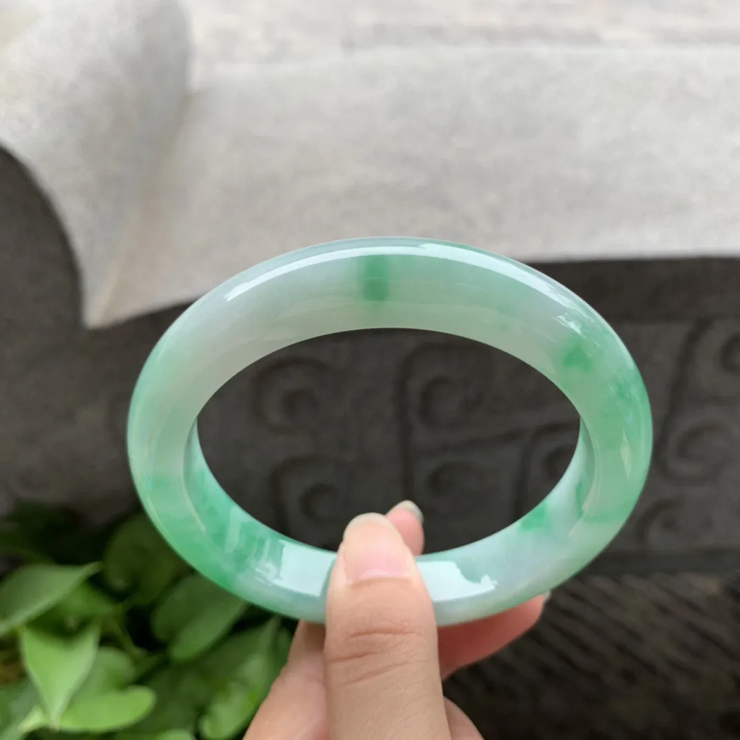 大圈口62-12.6-9.6 【冰阳绿正圈手镯】正圈62 63可戴