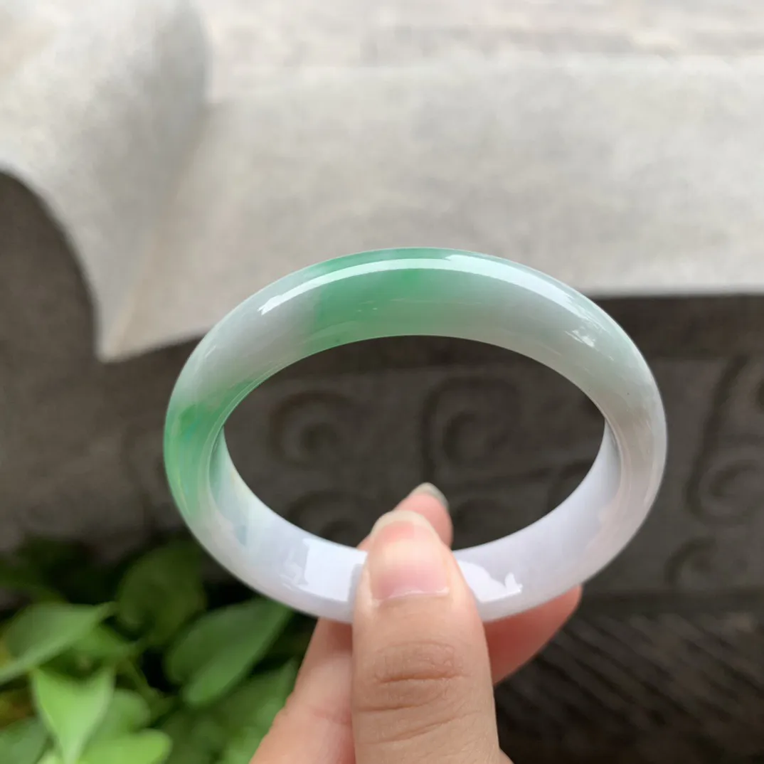 小圈口 51.8-12.3-7【飘绿正圈手镯】正圈51 52可戴