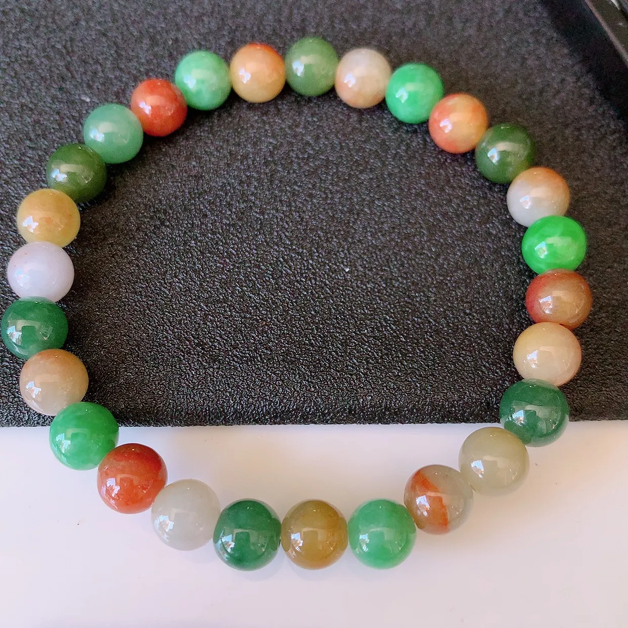 自然光实拍，冰润多宝翡翠手链，多彩翡翠手串，颜色丰富，料子细腻，高档大气，自戴送礼佳品！#46.7取