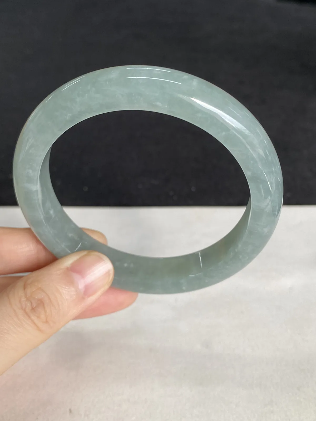 正圈57圈口，翡翠手镯