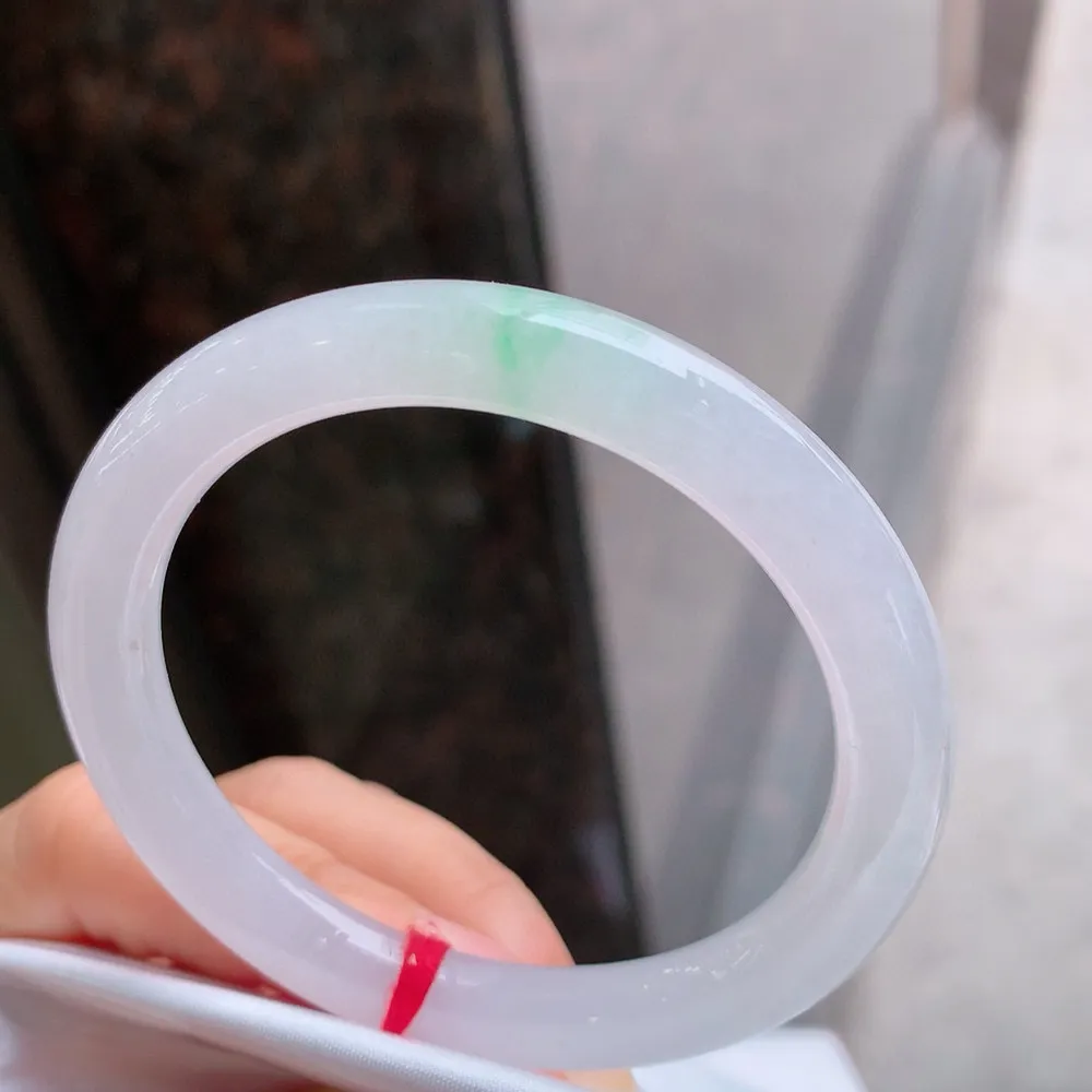 圆条冰糯春彩 无瑕 尺寸:52.7/8.2 种色兼备