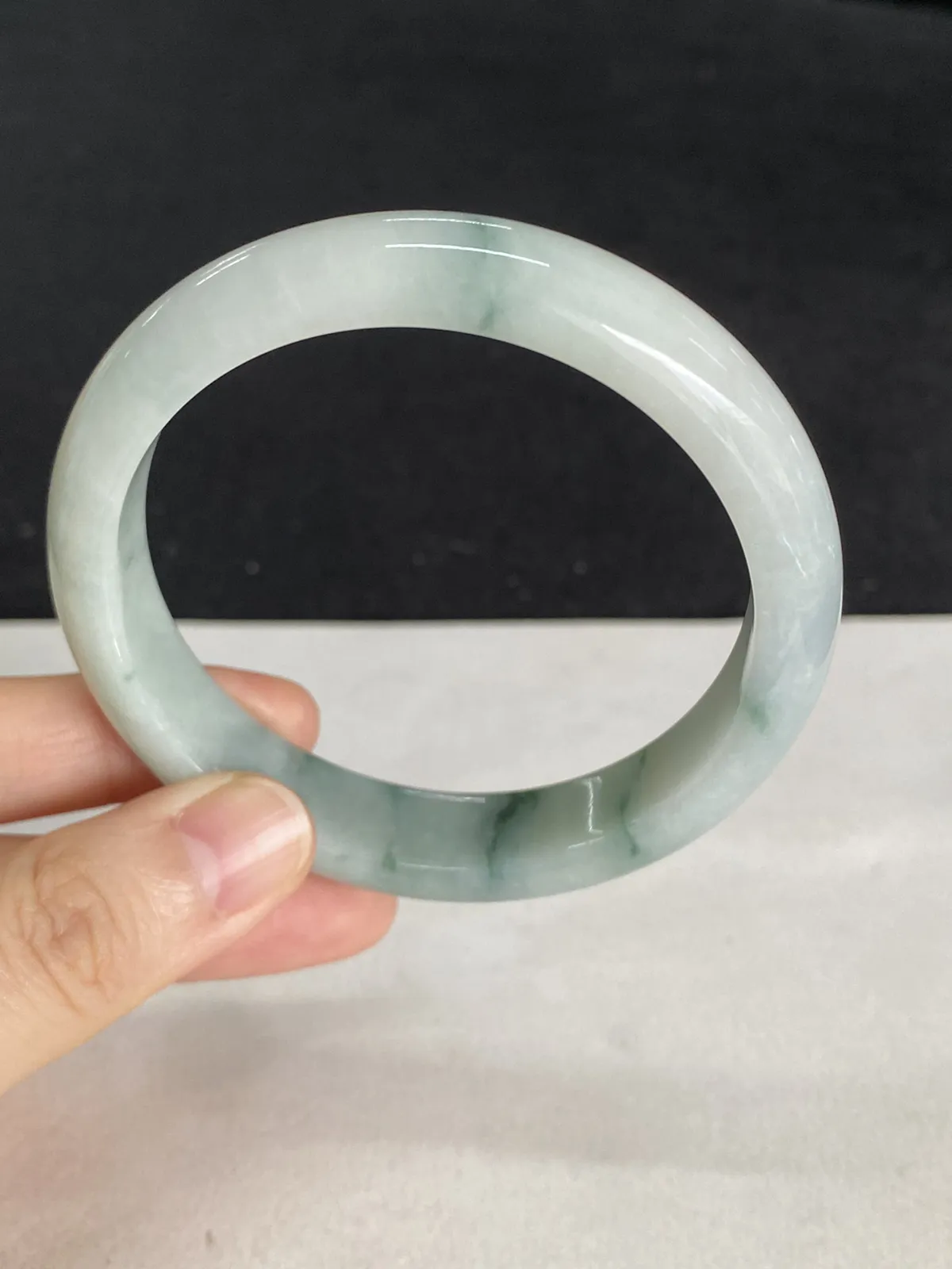 正圈56.4圈口，翡翠手镯