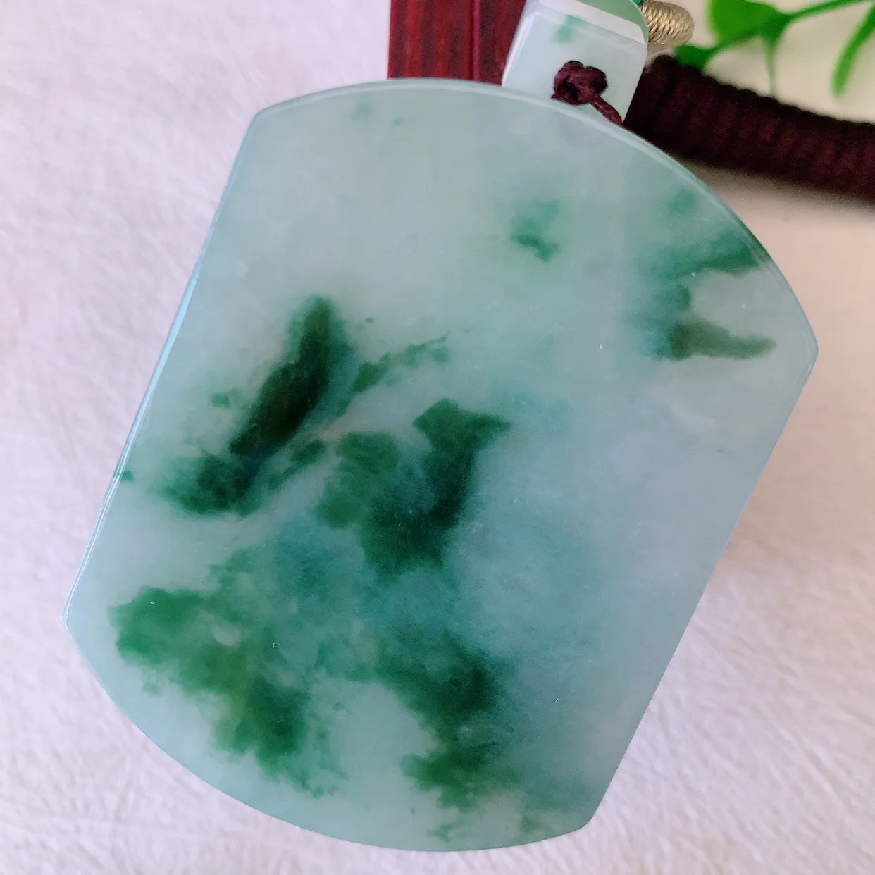 自然光实拍，冰润飘花翡翠平安无事牌吊坠，平平安安，无事牌翠色灵动，佩戴平安时尚！#46.7