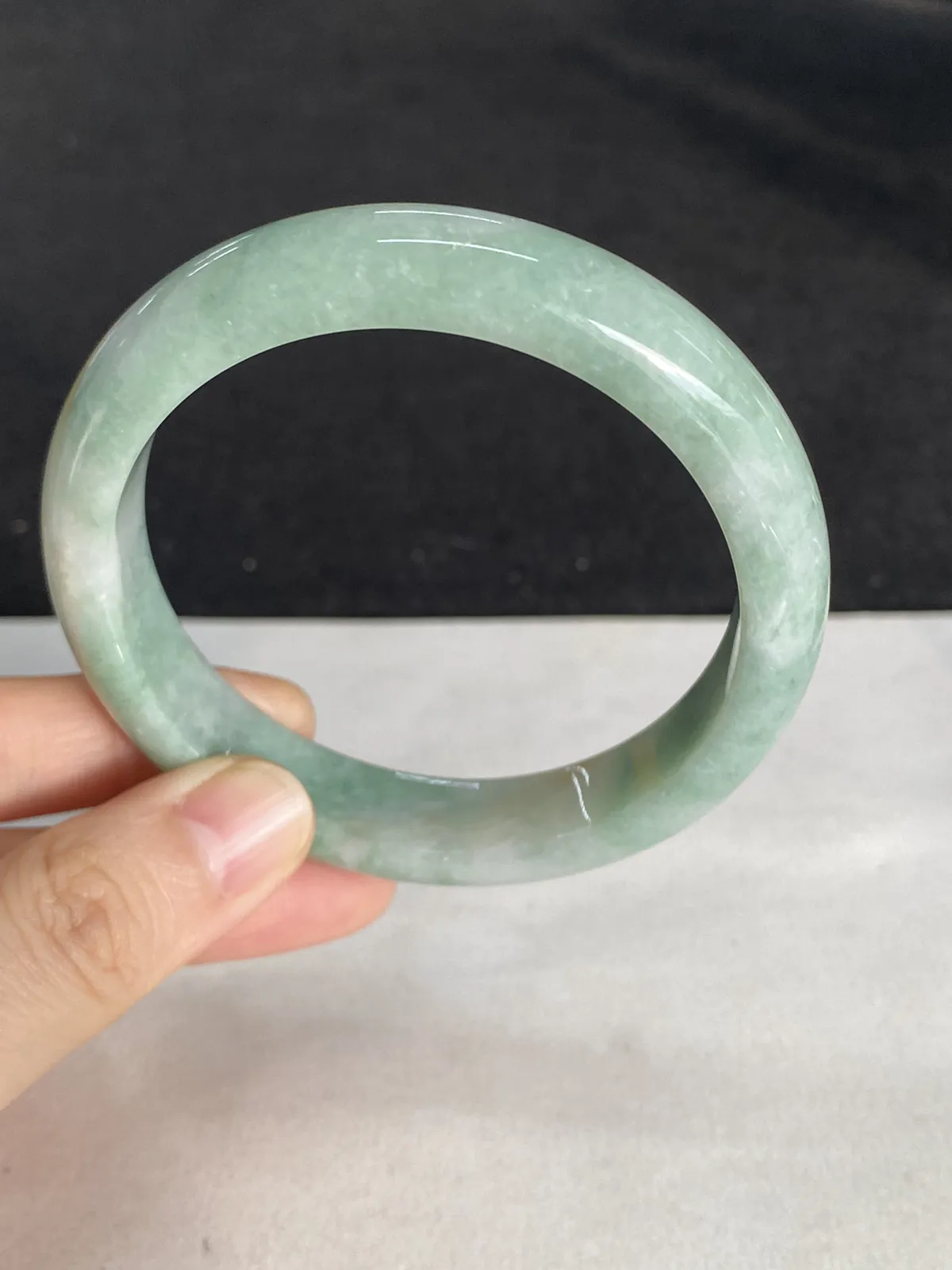 正圈56.5圈口，翡翠手镯