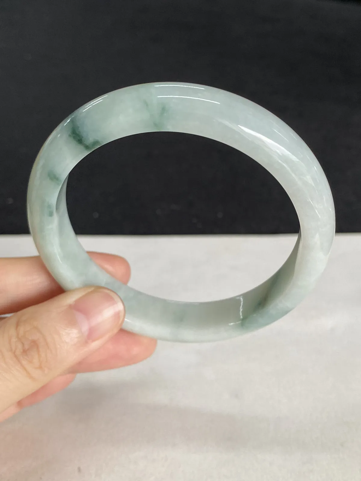 正圈56.4圈口，翡翠手镯