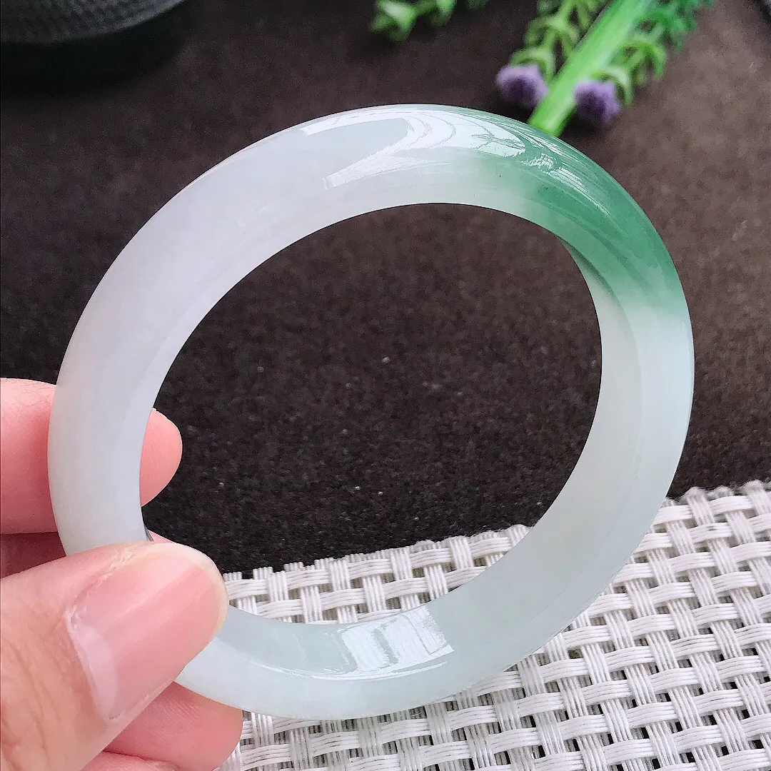 天然a货翡翠56/11.5/8.5老坑冰胶果冻半山水手镯宽边翡翠玉镯美人镯