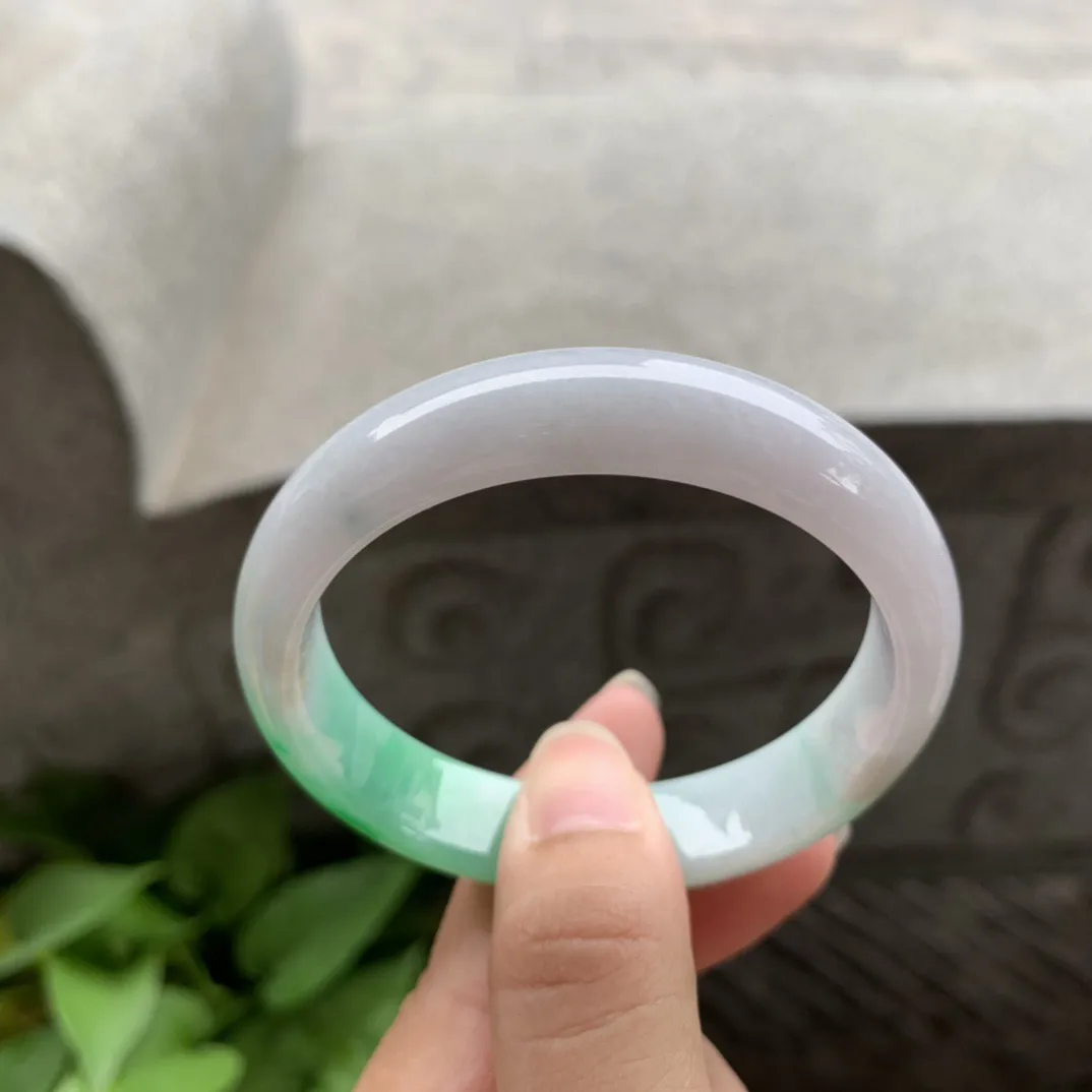 小圈口 51.8-12.3-7【飘绿正圈手镯】正圈51 52可戴