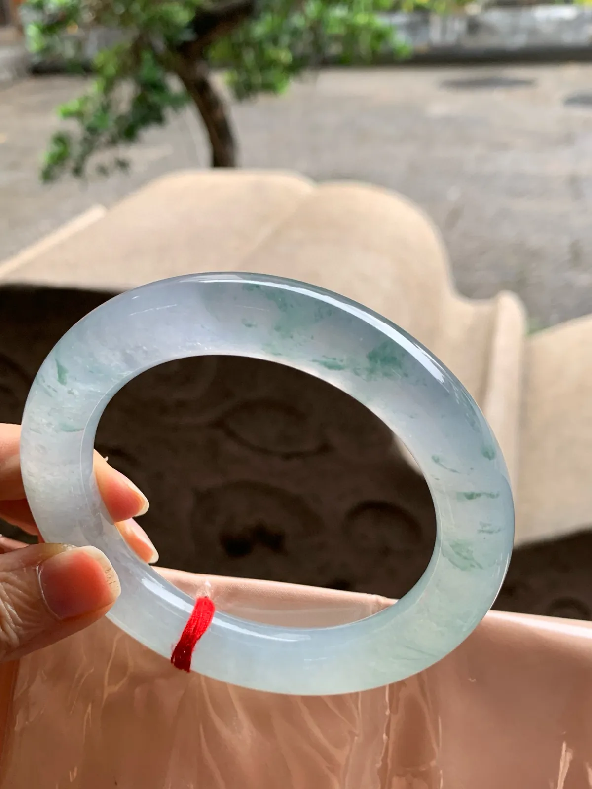 圆条玻璃中绿花 无瑕 尺寸:64.7/12.7 大圈口 起刚光