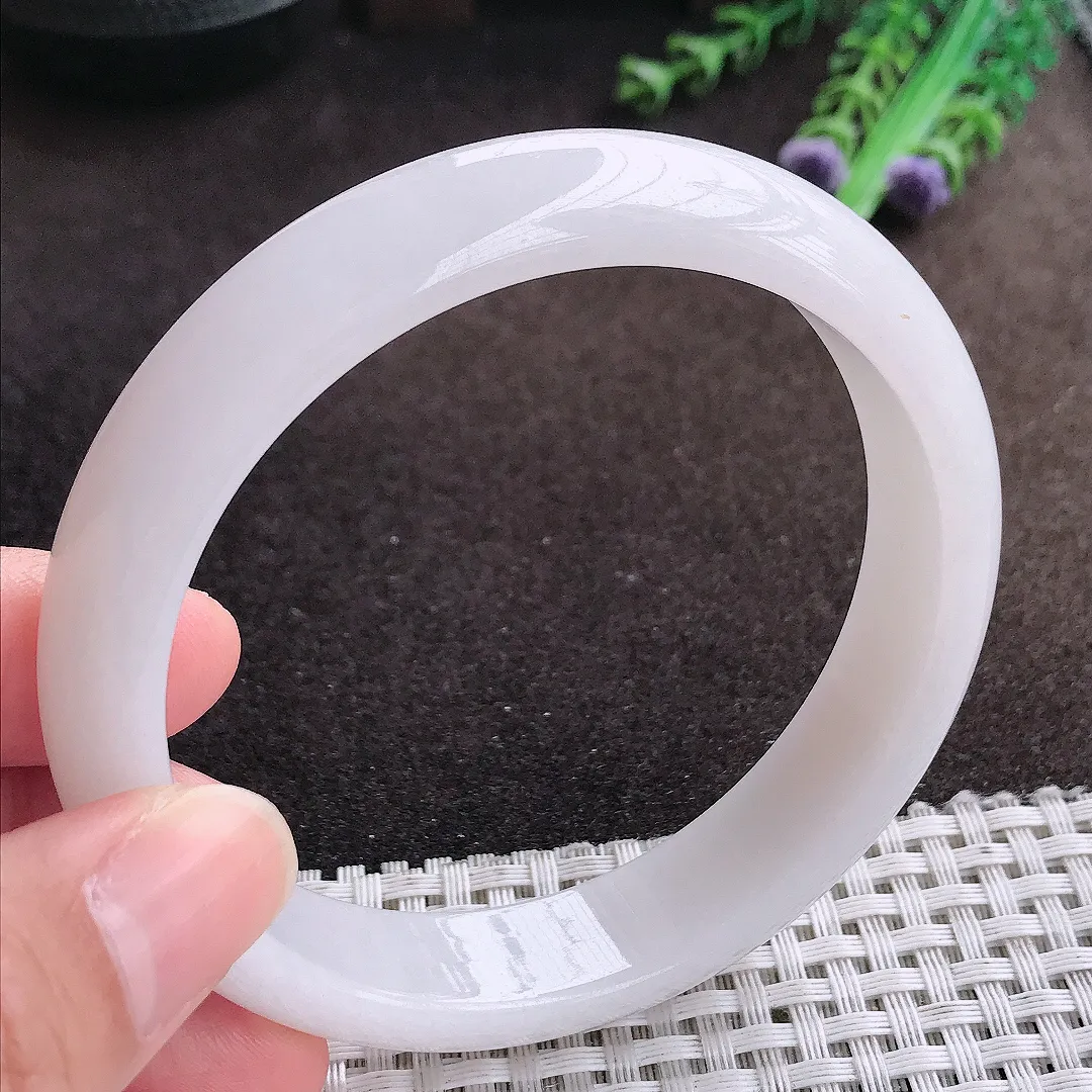 天然a货翡翠63/13.8/8老坑秀气温润白月光大圈口手镯宽边翡翠玉镯美人镯