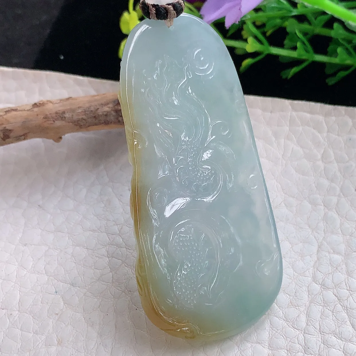 yl实拍61.8*31*7缅甸翡翠圆冰透双彩龙牌吊坠