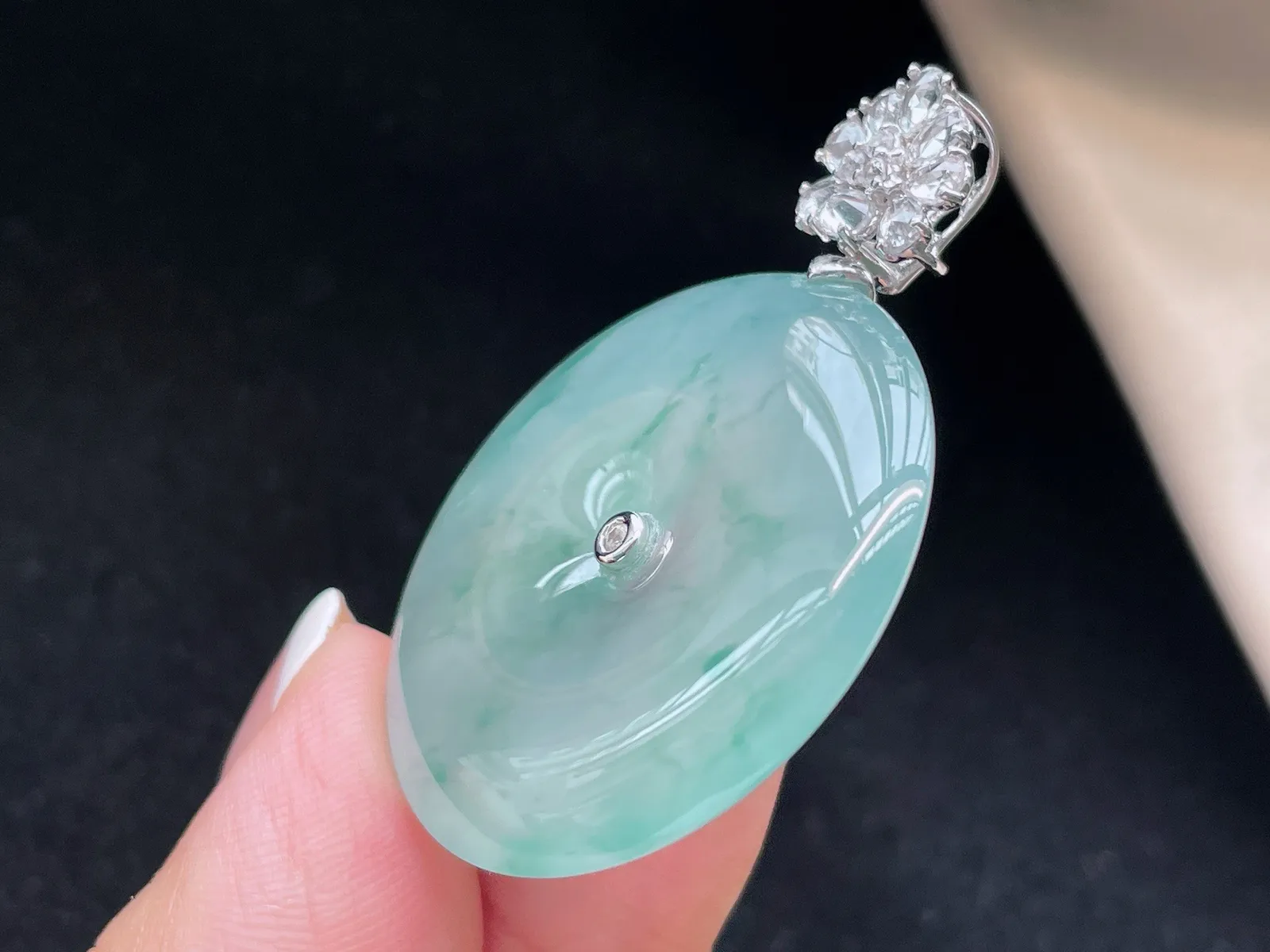 18K 冰种飘花·平安扣

整43-32.2-5.8