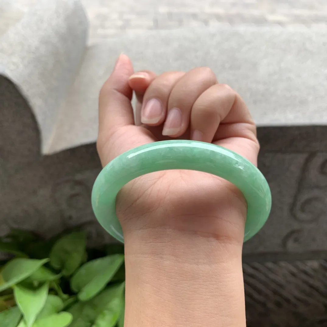圈口 56.9-11.4【满绿圆条手镯】圆条56 57可戴