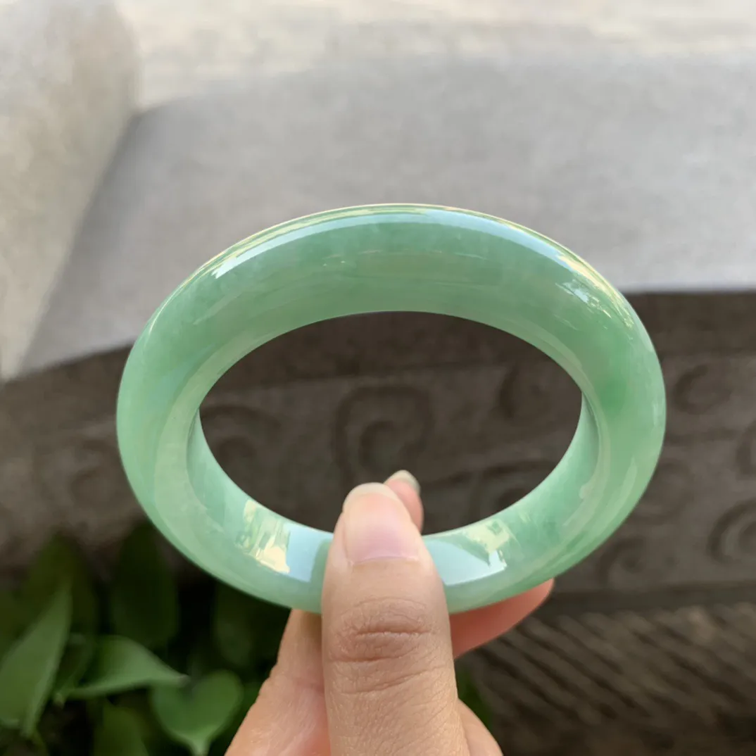 圈口55.3-12.3-10 【满绿正圈手镯】正圈55 56可戴