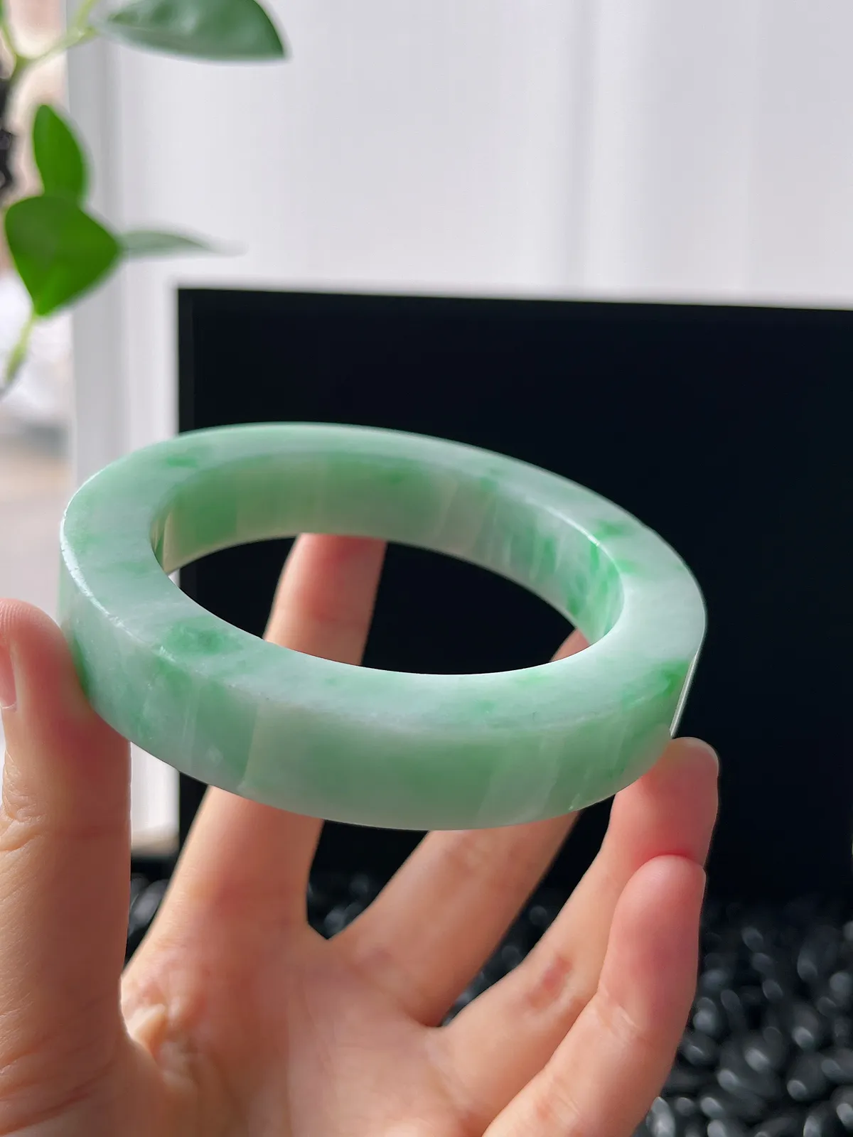 翡翠镯饼，⭕️正圈最大做62，最小做57.8